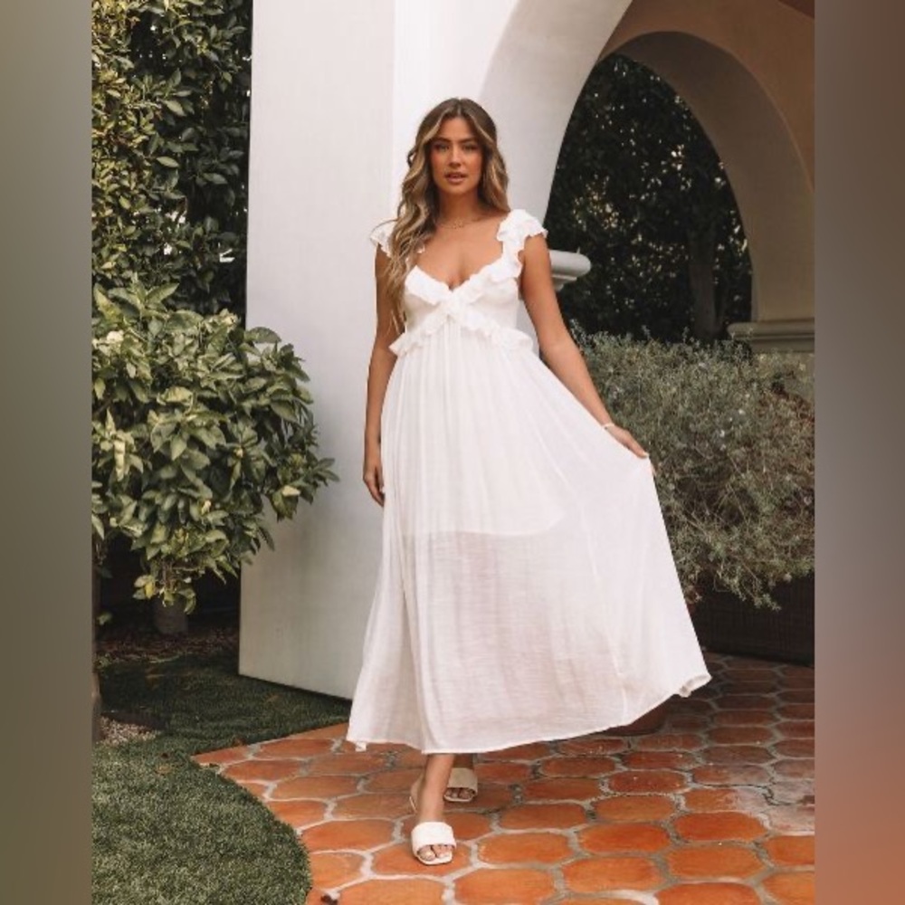 Shayla Ruffle Tie Back Maxi Dress - White